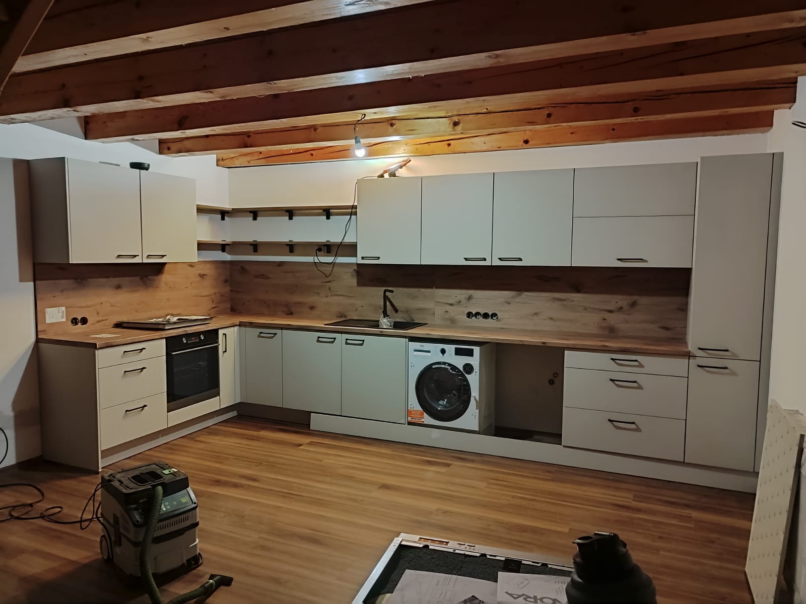 Montáž kuchyně – ukázka 11